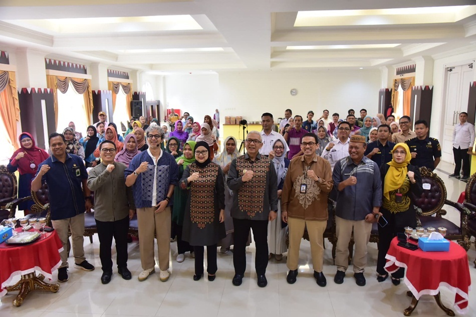 Kementrian Koordinator Bidang Ekonomi (Kemenko Ekonomi) RI, saat menggelar   pengembangan dan pemberdayaan UMKM Karawo di Provinsi Gorontalo.  (Foto &ndash; Fadly)