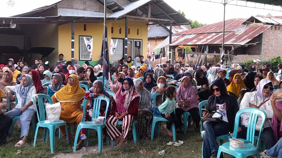 kampanye Paslon Tonny Uloli-Marten Taha di Bilungala Bone Pesisir Kabupaten Bone Bolango (F:Tim)