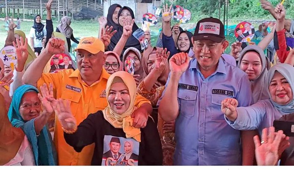 Mantan Gubernur Gorontalo, Rusli Habibie siap memenangkan Pasangan Gusnar-Idah di Pilgub Gorontalo 2024.. (F:Ist)