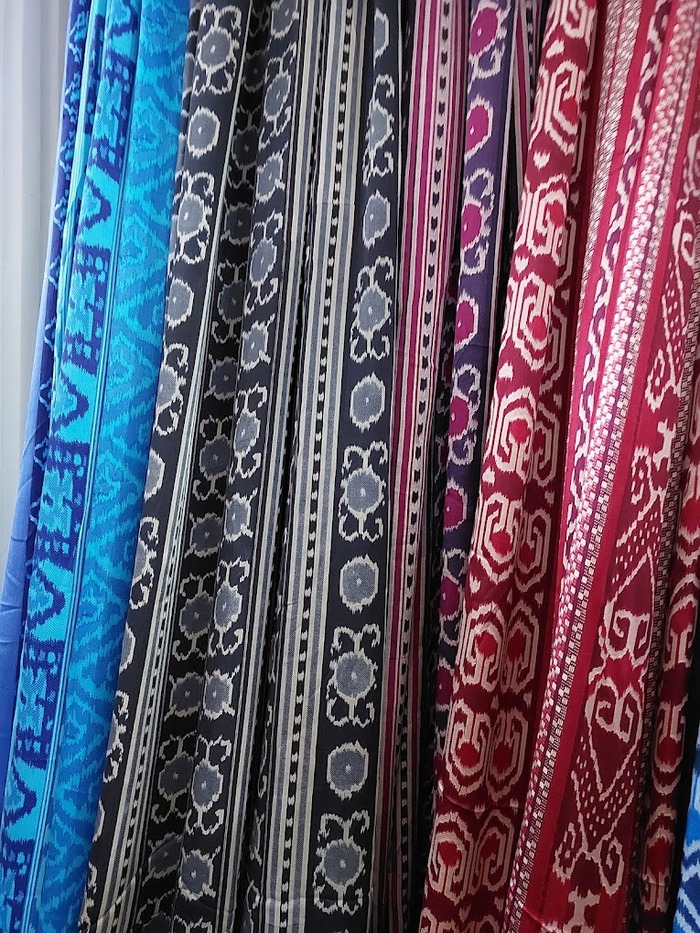 kain dengan motif bentenan