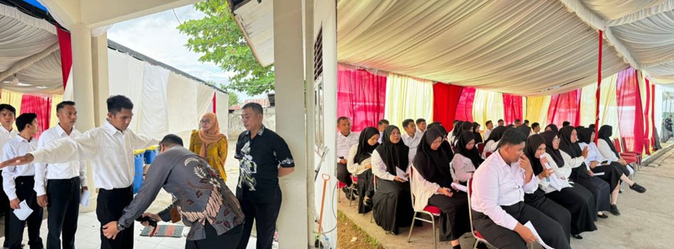 Pelaksanaan hari pertama Seleksi Kompetensi Dasar (SKD) Calon Pegawai Negeri Sipil (CPNS) Bawaslu Tahun 2024 di Kantor BKN Gorontalo.(F:humas).