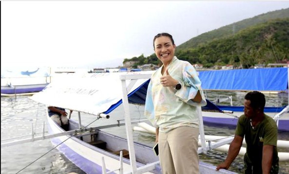 Rahayu juga mengungkapkan rasa bangganya terhadap keberadaan desa wisata ini, yang kini menjadi daya tarik internasional.(Fhumas)