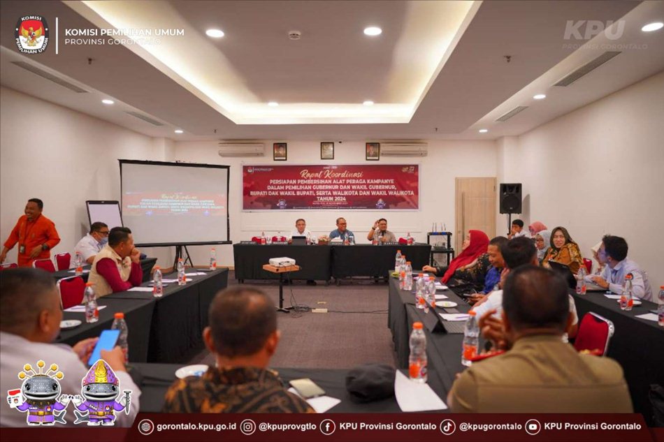 Komisi Pemilihan Umum (KPU) Provinsi Gorontalo menggelar rapat koordinasi untuk memastikan persiapan pembersihan alat peraga kampanye (APK)  (F:hms)
