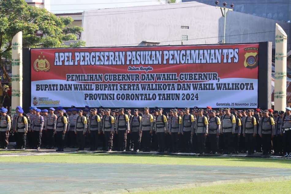 Suasana Apel Pergeseran Pasukan (Serpas) di Mapolda Gorontalo (F:hms-Pol)