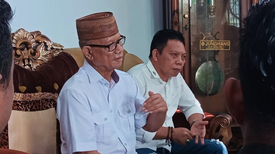 paslon Ismet Mile-Risman Tolinguhu (F:dok)