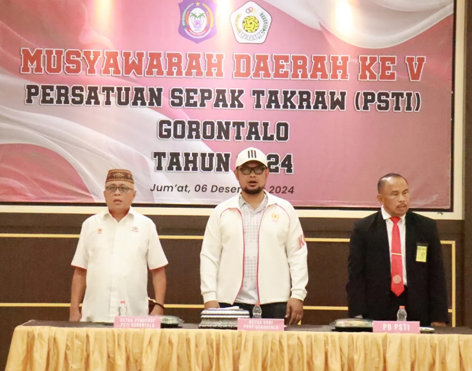 Musprov sepak takraw menetapkan kembali sofyan Puhi sebagai Ketua (F:istimewa)