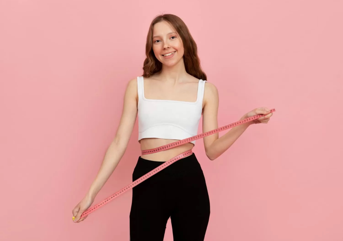 ilustrasi perempuan dengan berat badan ideal. Sumber foto: Freepik