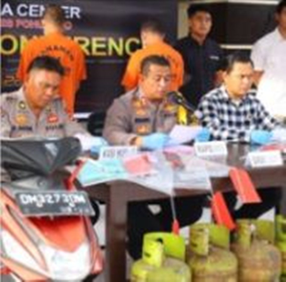 Press Conference Polres Pohuwato tentang kasus pencurian tabung (FLhms-Pol)