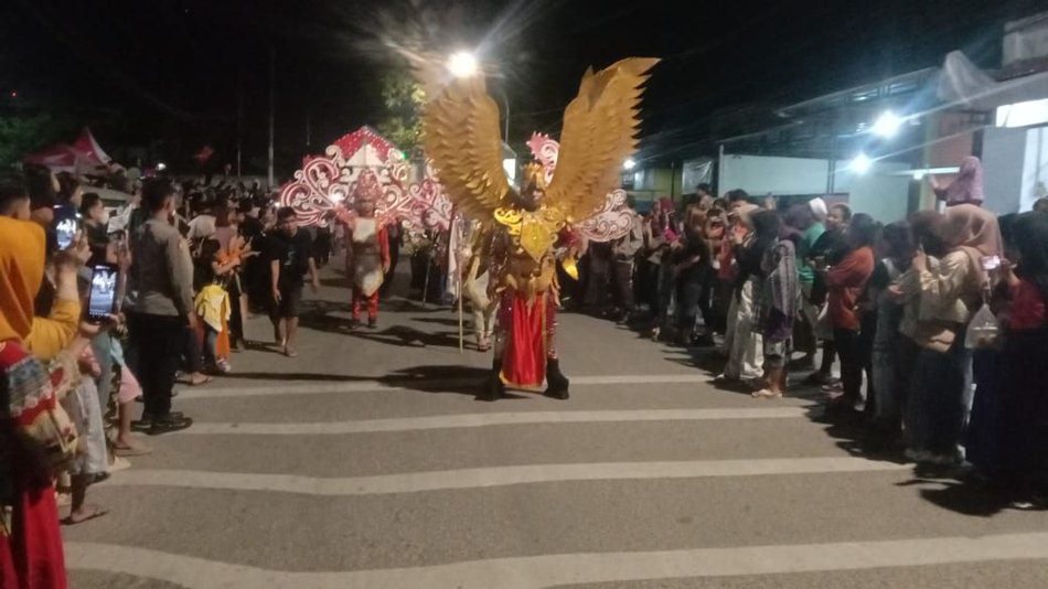 Festival obor  dan Karnaval Budaya  sambut  Qunut Al  Quran.(F:iist)