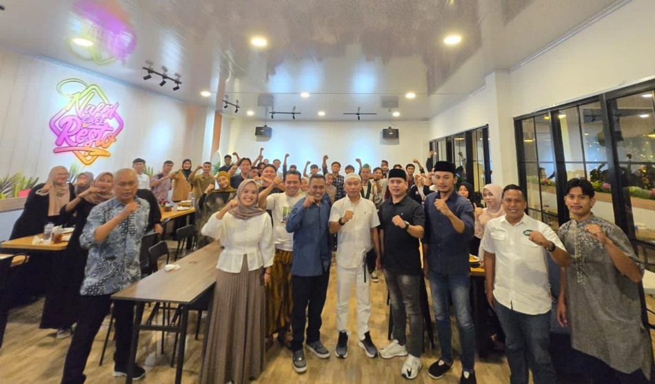 kolaborasi bersama Persatuan Aksi Pelajar Mahasiswa Indonesia Bone Bolango (PAPMIB) dalam Diskusi Publik yang digelar KIP Gorontalo.(F:Hms)