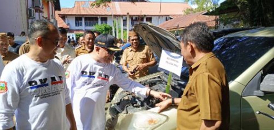 pemeriksaan kendadaraan dinas dipimpin langsung Bupati Gorontalo Sofyan Puhi ditemukan banyak kendaraan belum bayar pajak (F:ist)