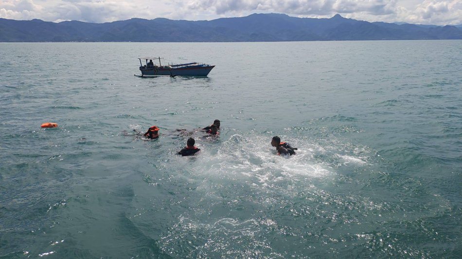 Evakuasi jasad korban remaja jatuh di jembatan Potanga dilakukan Tim SAR gabungan (F:Ist)