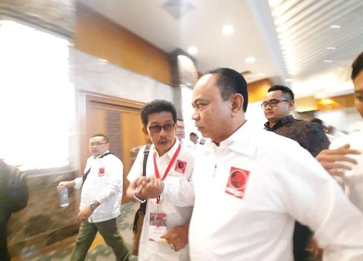 Budi Arie Setiadi bersama Syamsul B Umar Ketua DPD PROJO Gorontalo.(F:Dok Projo)