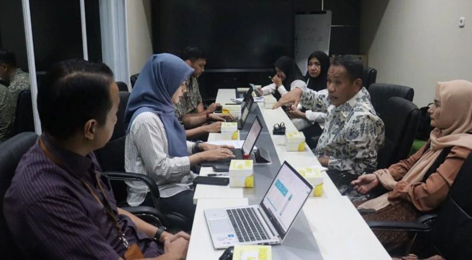 Wakil Ketua I DPRD Provinsi Gorontalo, Ridwan Monoarfa, bersama rombongan Komisi II, melakukan kunjungan kerja ke Kantor Pusat BPJS Kesehatan di Jakarta.(F:Hms)