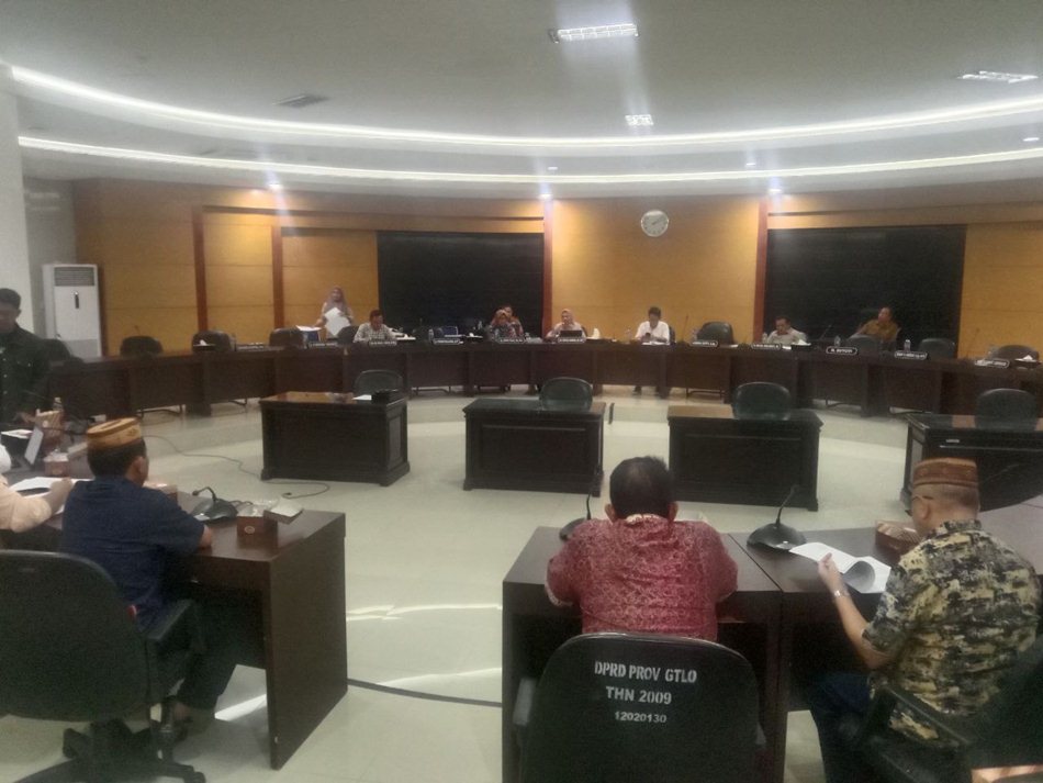 RDP Pansus Pansus Tambang perwakilan masyarakat penambang yang tergabung dalam Tim 20. (F: GP)