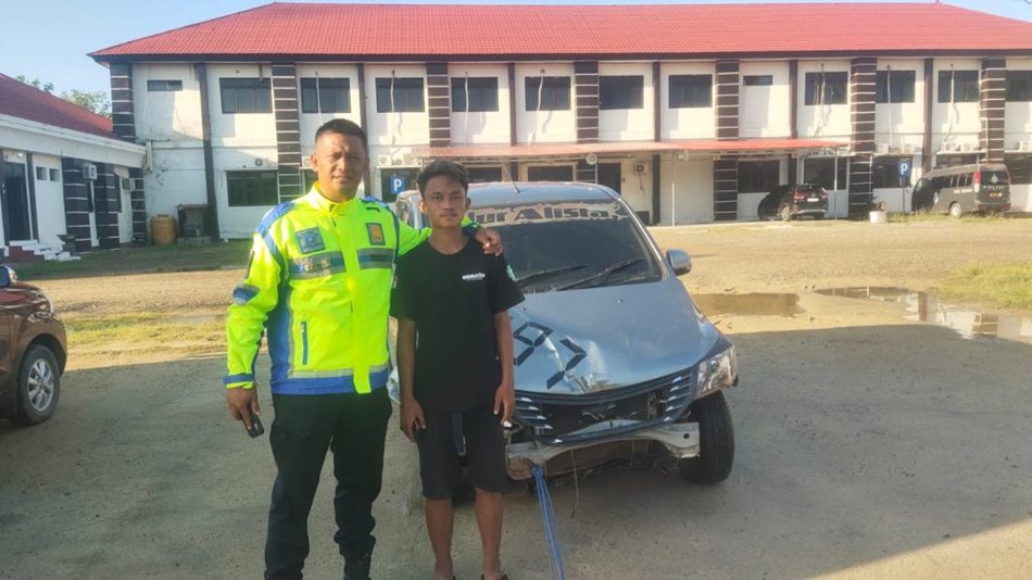 Kecelakaan tunggal terjadi di kawasan Blok Plan Perkantoran Marisa.(F:hms-Pol)