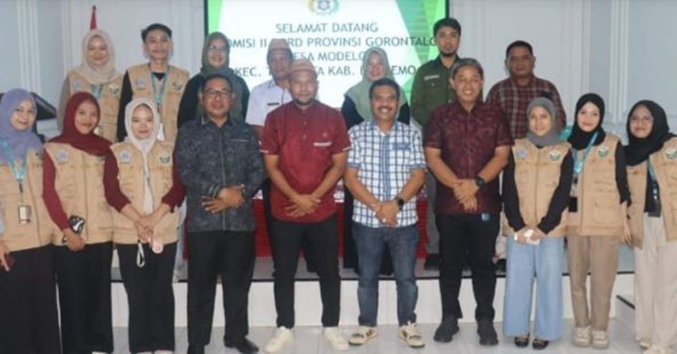 Komisi II DPRD Provinsi Gorontalo melakukan kunjungan kerja ke  Kantor Desa Modelomo, Kecamatan Tilamuta, Kabupaten Boalemo.(F:Humas)