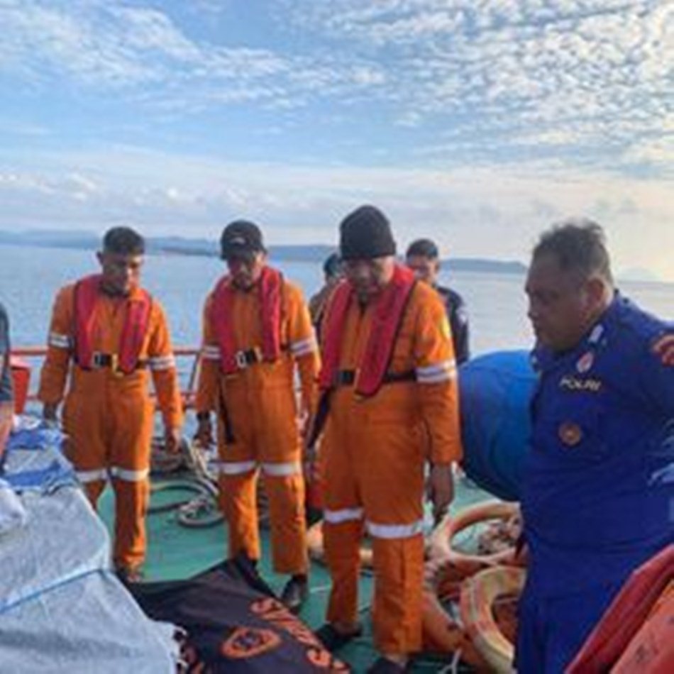 Evakuasi utama telah selesai kami lakukan Basarnas dan  Tim gabungan.(F:Basarna)