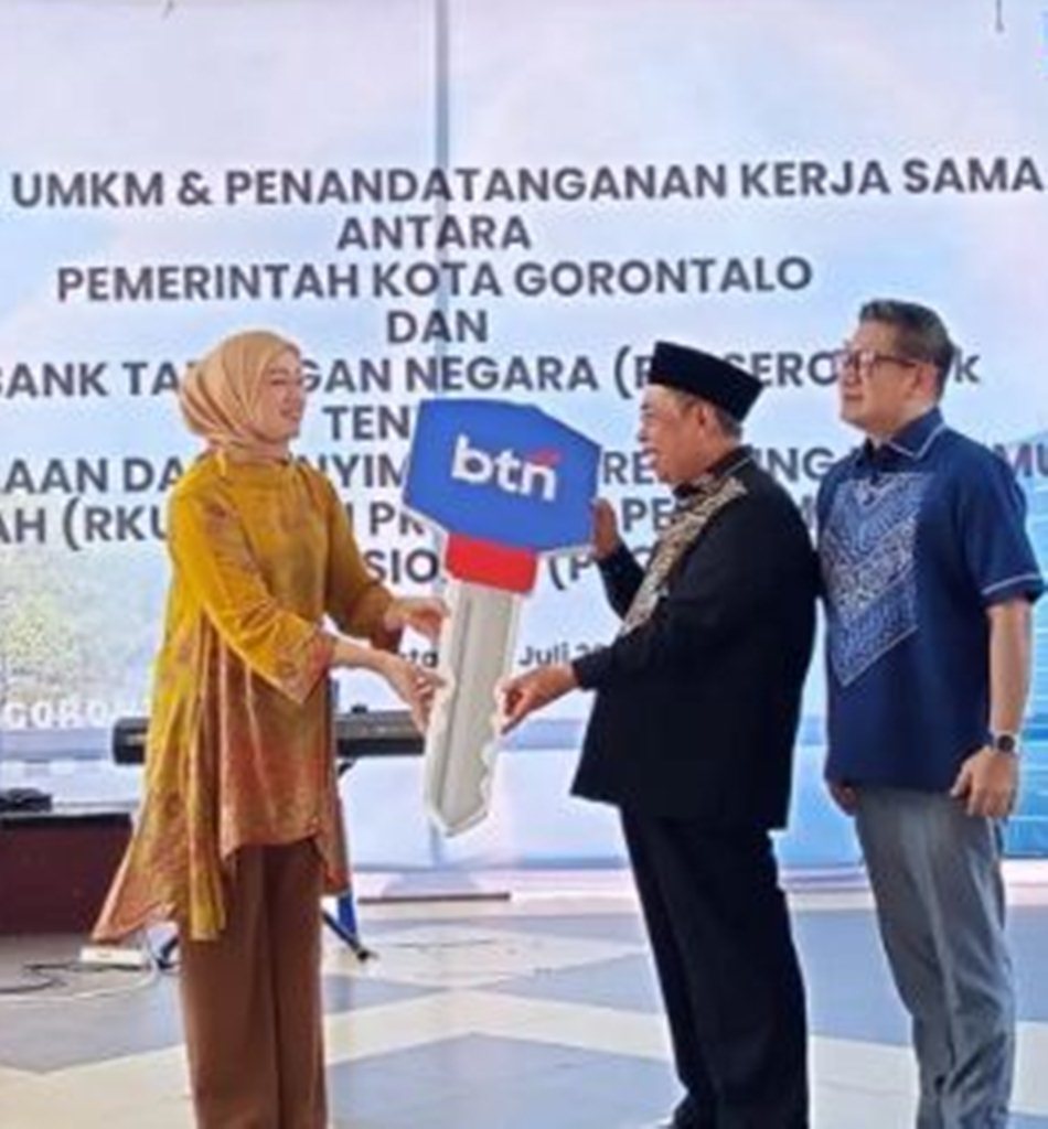 penandatanganan kerja sama Pemkot dan BTN yang berlangsung di Rumah Dinas Wali Kota Gorontalo.(F:Kmfo)