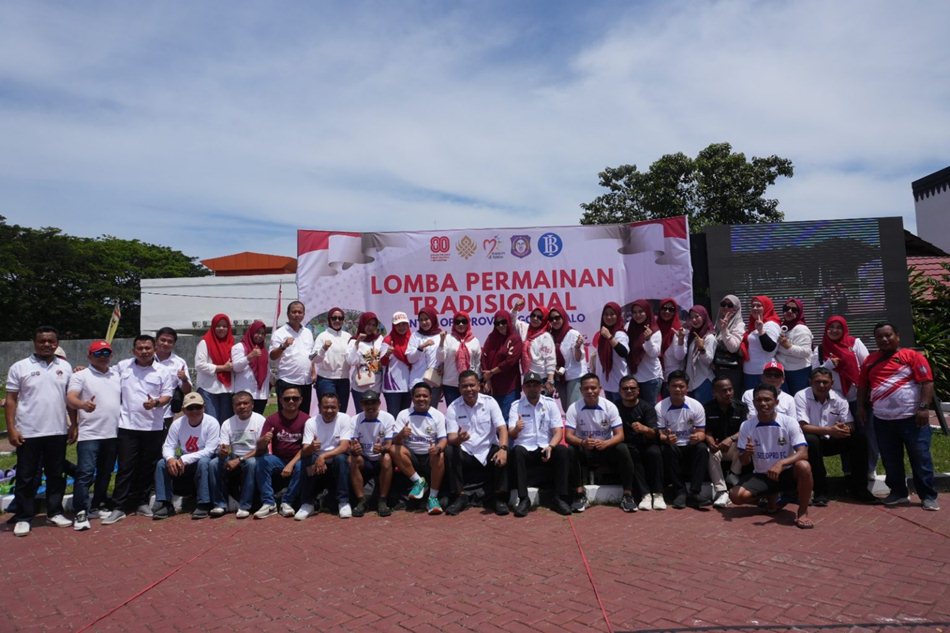 Jajaran Setwan DPRD  Provinsi  Gorontalo  mengukir sejumlah capaian   lomba olahraga dan seni.(F:   Hms)