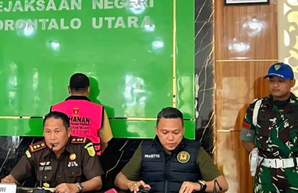 amar putusan yang dibacakan , ia dijatuhi 4 tahun penjara dan denda Rp200 juta subsidair 3 bulan kurungan.(F:Ist)