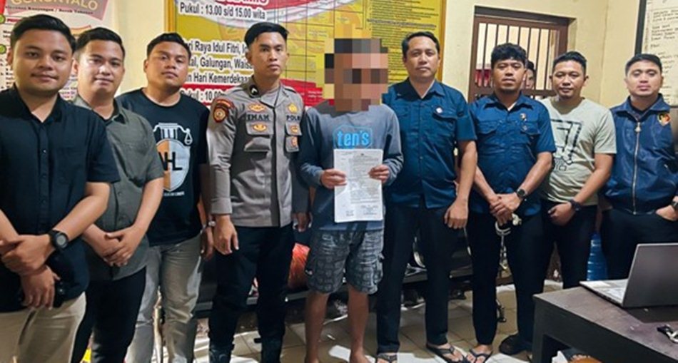 terduga pelaku berinisial IM (28), warga Kota Gorontalo,   berhasil kami amankan di sebuah rumah di Kelurahan Dutulanaa, Kecamatan Limboto.(F:Hms-pol)