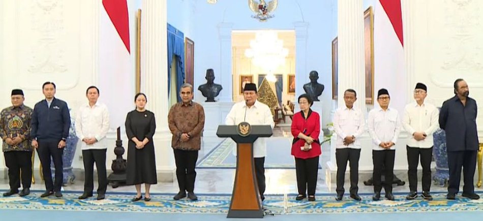 Presiden Prabowo Subianto  dalam konferensi pers di Istana Merdeka,.(F:Ist)