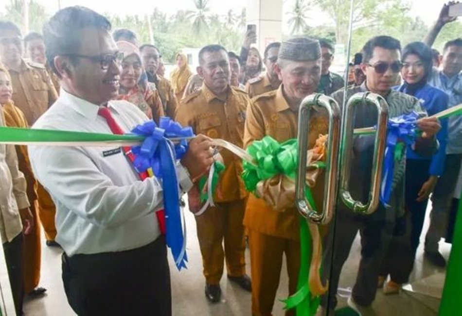 diresmikan langsung oleh Bupati Pohuwato, Saipul A. Mbuinga, melalui prosesi pengguntingan pita.(F:Prokopim)