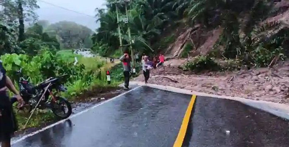 Tanah longsor dan banjir menghantam wilayah Taludiii Kabupaten Pohuwato.(F:ist)