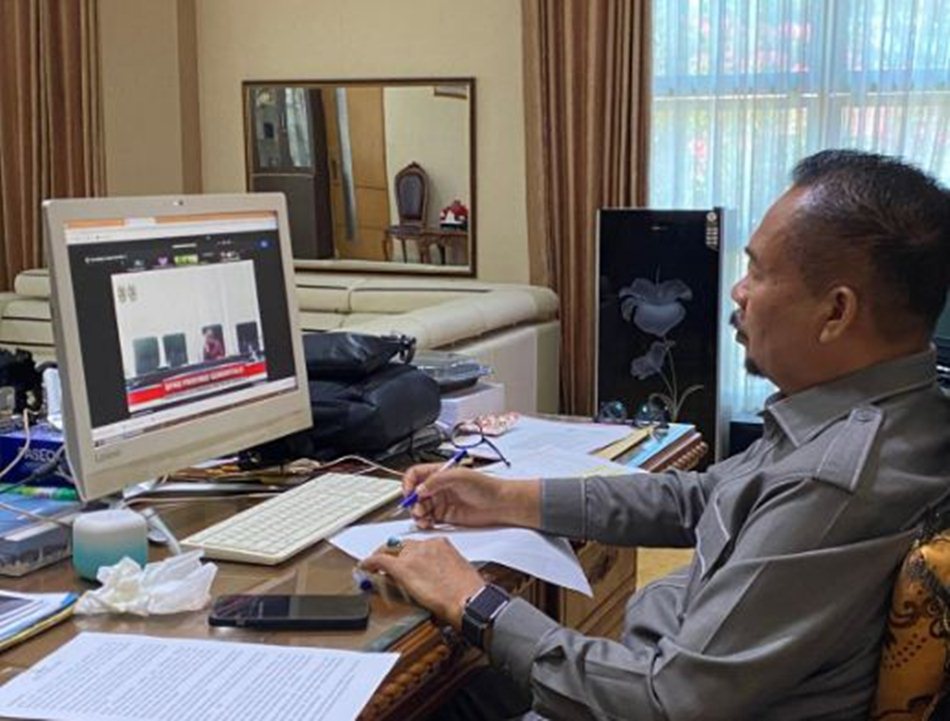 Ketua DPRD Provinsi Gorontalo Thomas Mopili. (F:Humas)
