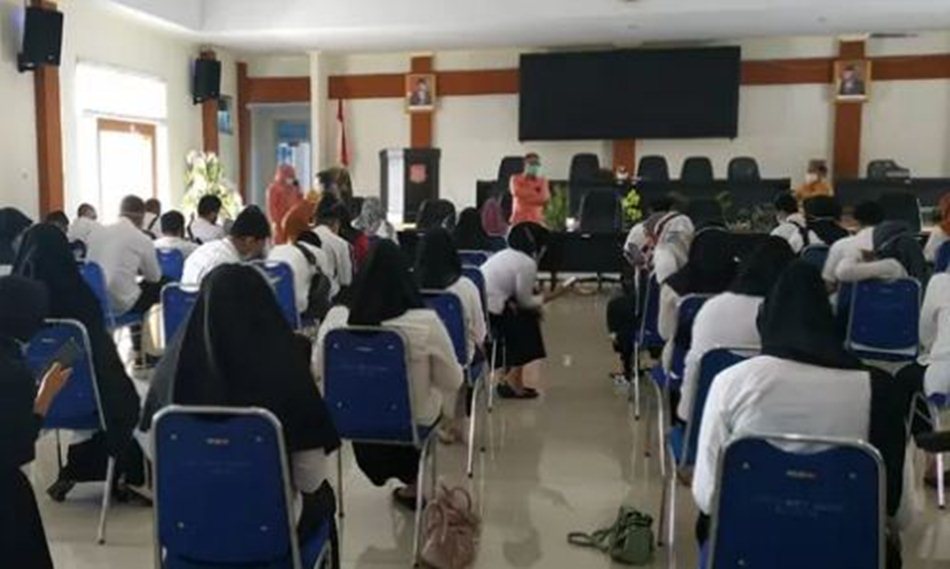 Kemenpan RB Resmi menetapkan 1.840 formasi Pegawai Pemerintah dengan Perjanjian Kerja (PPPK) Paruh Waktu untuk wilayah Bone Bolango.(F:Ilustrasi)