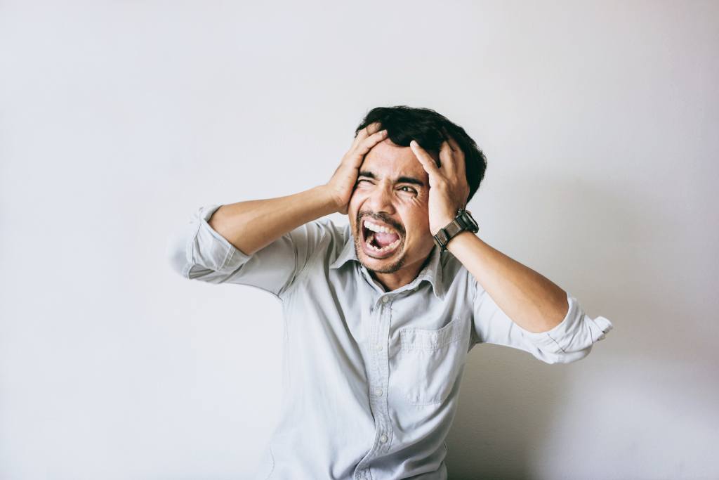 ilustrasi orang emosi dan stress