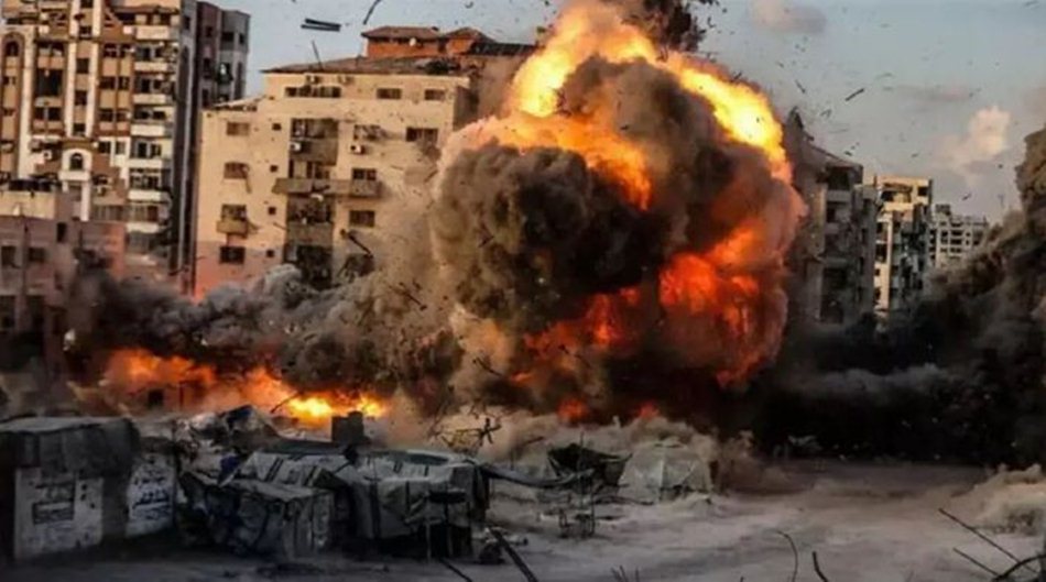 Israel Gempur Gaza dari Udara, Darat, dan Laut (F:Ist)