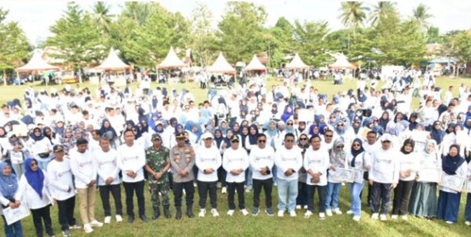 Apel Akbar Perangkat Desa Pertama di Indonesia.(F: Humas)