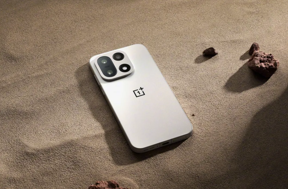 OnePlus 15