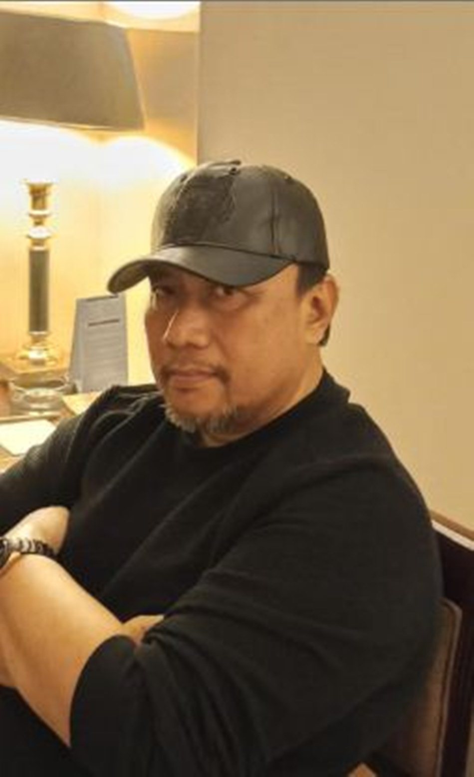 Oni Mile saat dikonfirmasi dengan tegas membantah.(F:GP)