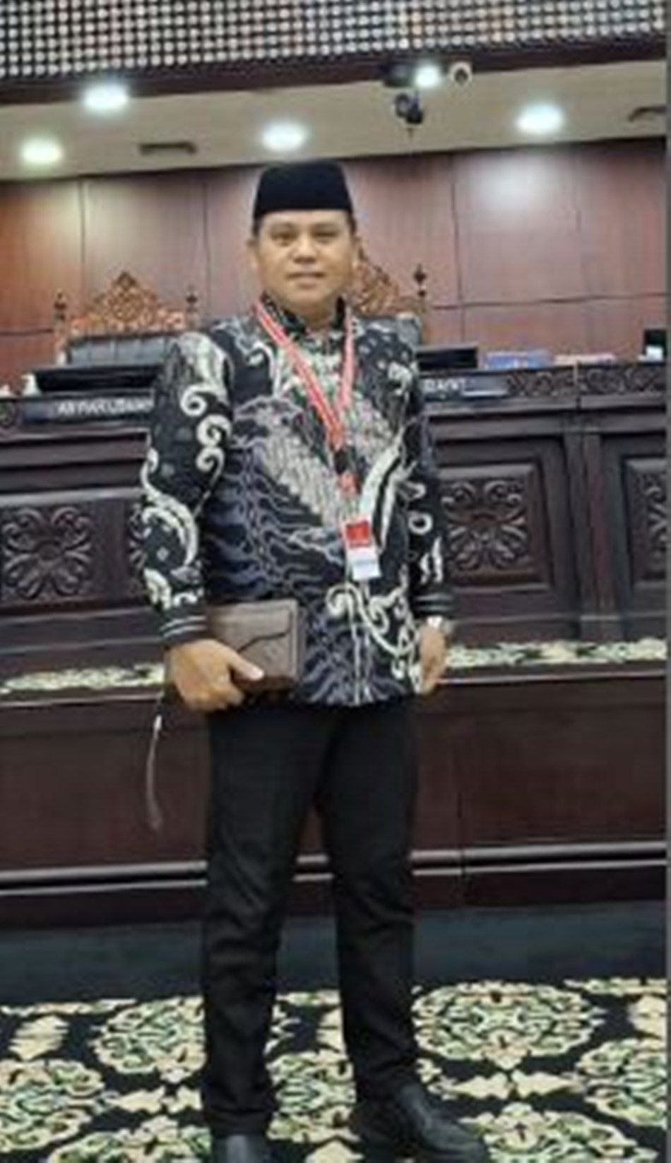 Fanly Katili, S.Pd, S.H, MH Ketua Lembaga Analisis dan Monitoring Produk Hukum