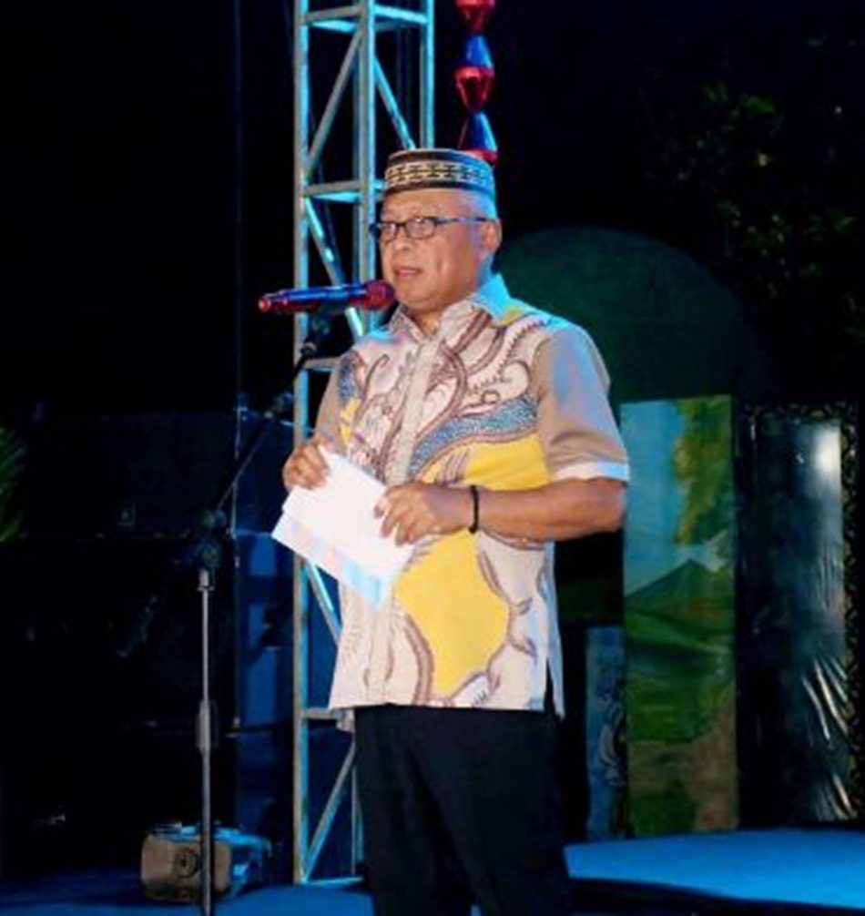 Bupati Sofyan Puhi resmi menginstruksikan seluruh Aparatur Sipil Negara (ASN) untuk menggunakan bahasa daerah Gorontalo.(F:humas)