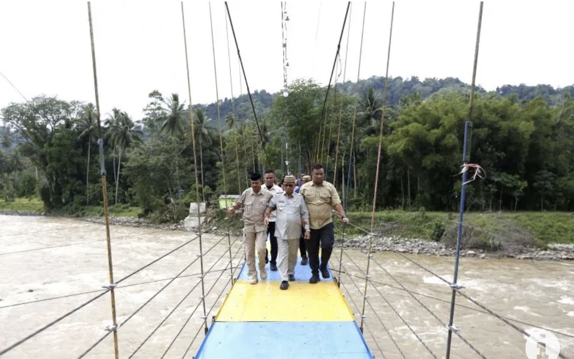 Bupati: Jembatan Tulabolo menjadi akses perekonomian warga