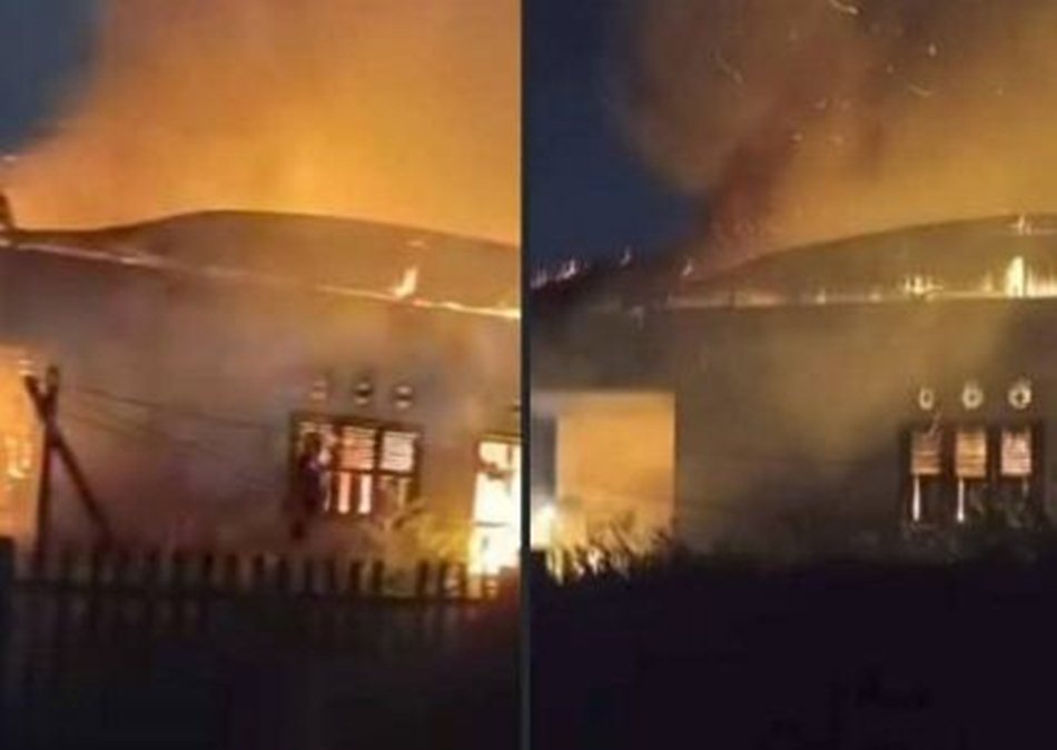 Sebuah rumah permanen milik Sulastri Yasin (52) hangus terbakar >(F:ist)