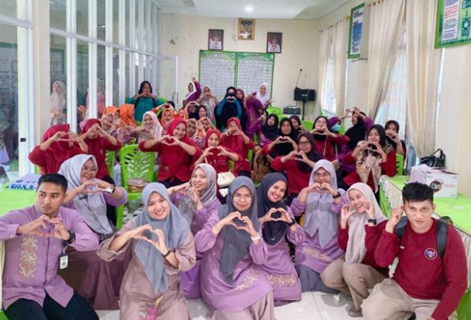 Suasana semarak tampak memenuhi Aula Puskesmas Paguyaman saat digelar kegiatan Self Assessment yang dirangkaikan dengan lomba Cerdas Cermat Kader. (F:dok Puskesmas)