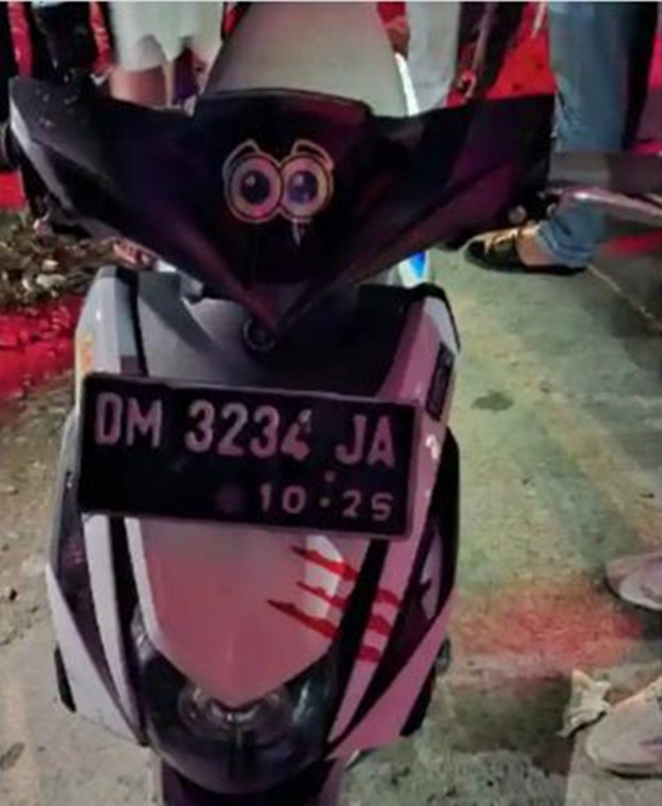 motor yang dikendarainya tertabrak dan tergilas truk kontainer bermuatan jagung. (F:ist)