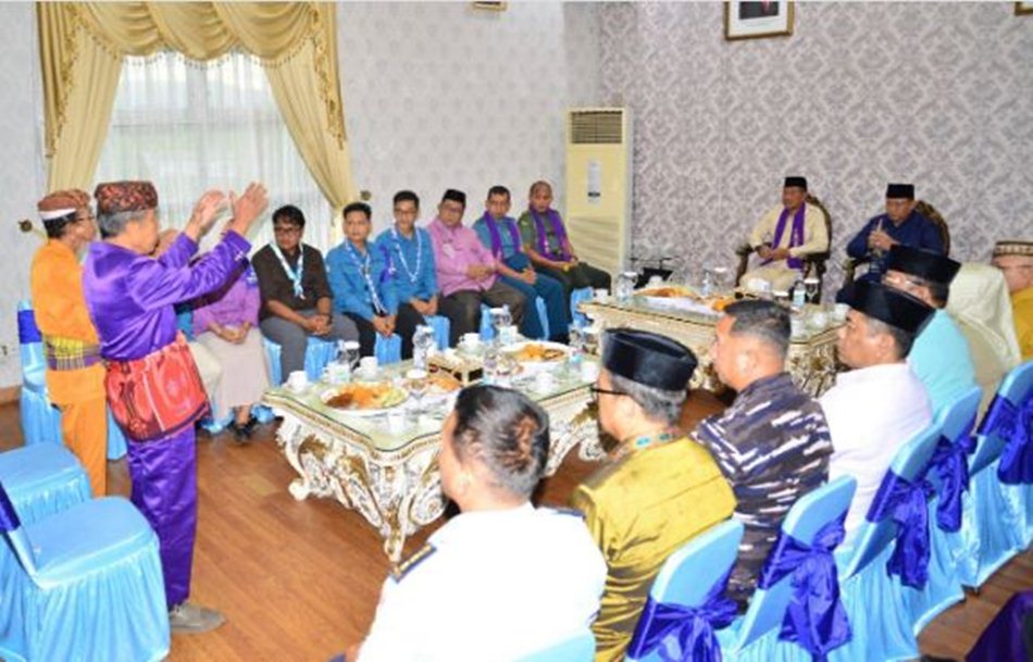 Wakil Menteri Pertahanan RI, Marsekal Madya TNI (Purn) Donny Ermawan, menapakkan kaki di Bumi Serambi Madinah.(f:Ist)