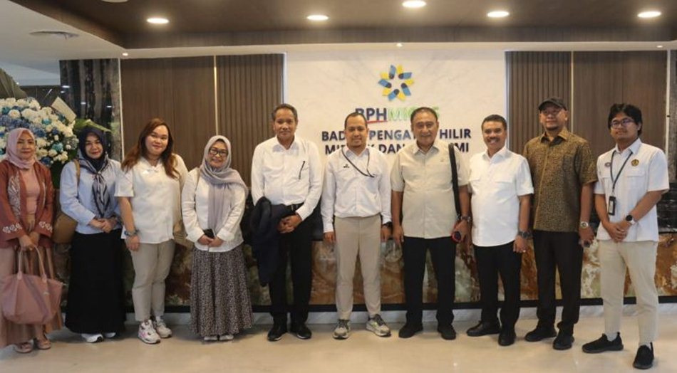 Wakil Ketua DPRD Ridwan Monoarfa, bersama jajaran pimpinan dan anggota Komisi II.(F:Humas)