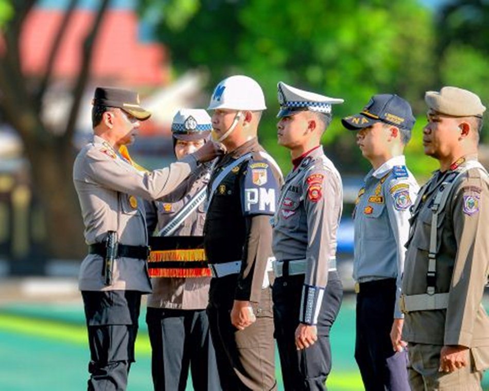 Apel Gelar Pasukan Operasi Zebra Otanaha 2025 yang berlangsung di Lapangan Mapolda.(F:hms-Pol)