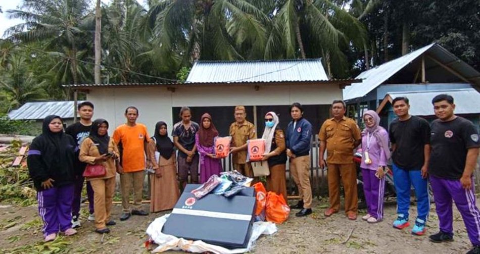 Badan Amil Zakat Nasional (Baznas) Kabupaten Bone Bolango bergerak cepat memberikan bantuan kemanusiaan..(F:AKP)