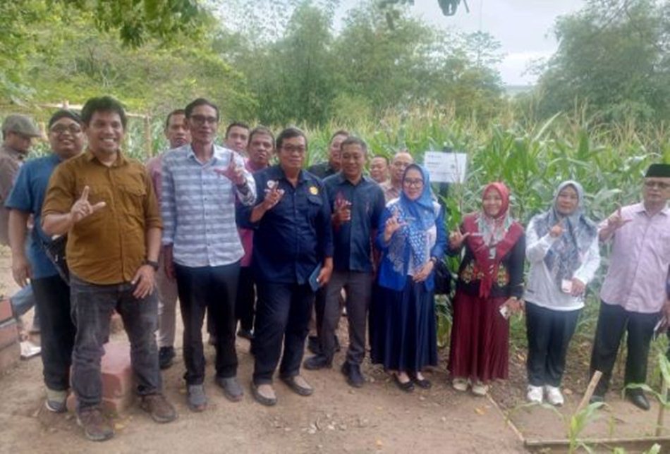 Seminar Akhir yang digelar Bappeda Gorontalo bersama UNG dan Universitas Ichsan Gorontalo.(F:Anthx)