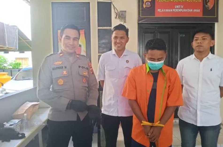 Residivis bernama ARN alias Buyung ditangkap setelah mencuri konsol   game dan puluhan bungkus rokok dari sebuah rental PS.(F:Hms-Pol)