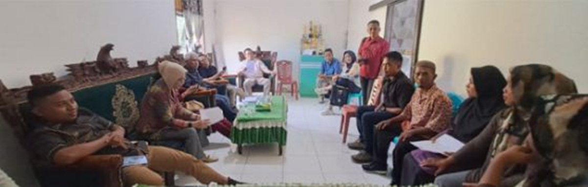Komisi I DPRD Provinsi Gorontalo turun langsung ke Desa Saripi, Kecamatan Paguyaman. Untuk menindaklanjuti laporan masyarakat.(F:Hms-Engki)