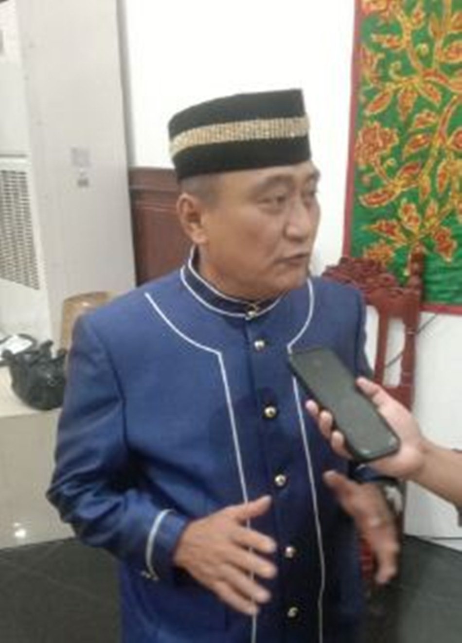 Ketua Komisi II DPRD Provinsi Gorontalo Mikson Yapoanto (F:Gp)